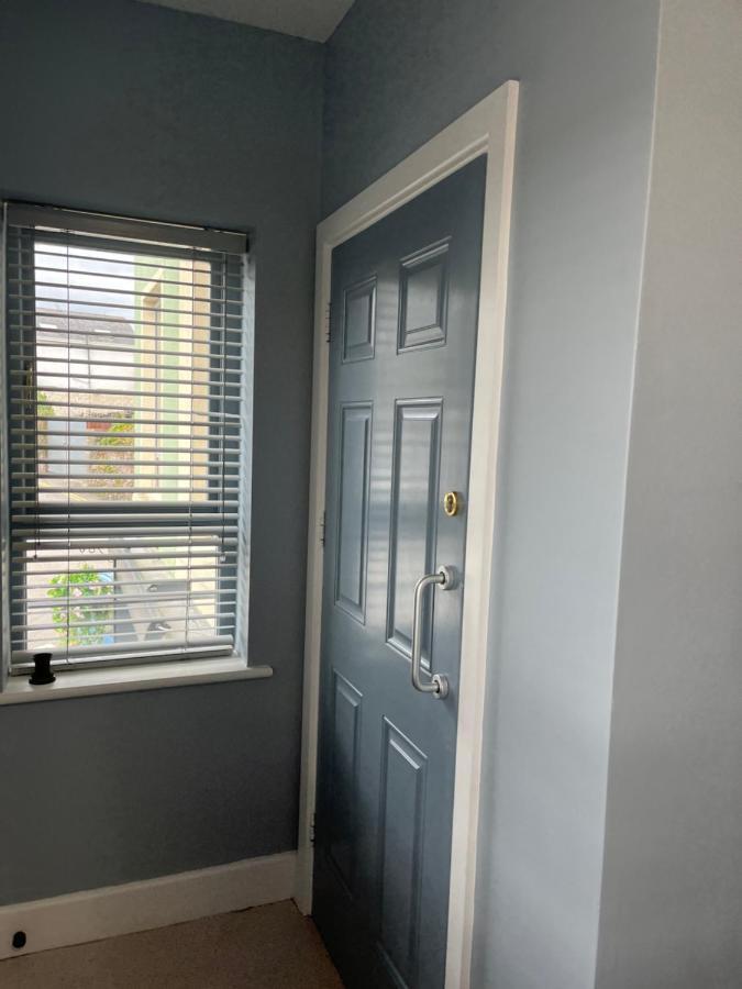 2 Bedroom Apartment Central Town Location Enniscorthy Extérieur photo